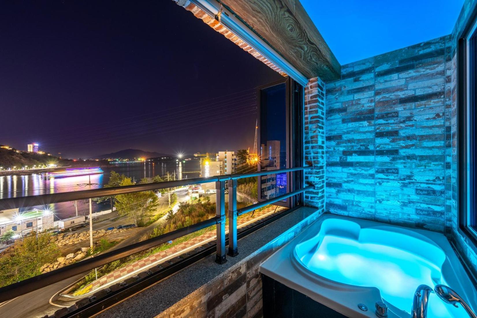 Yeosu View Foret Pension Eksteriør billede